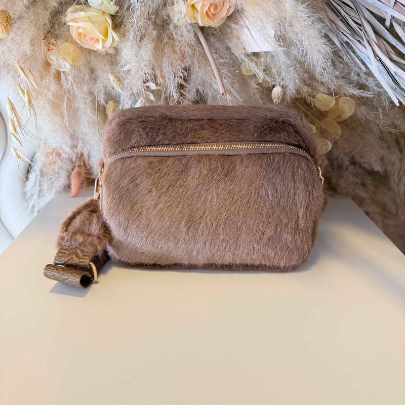 FAKE FUR BAG H3579 - SOIL
