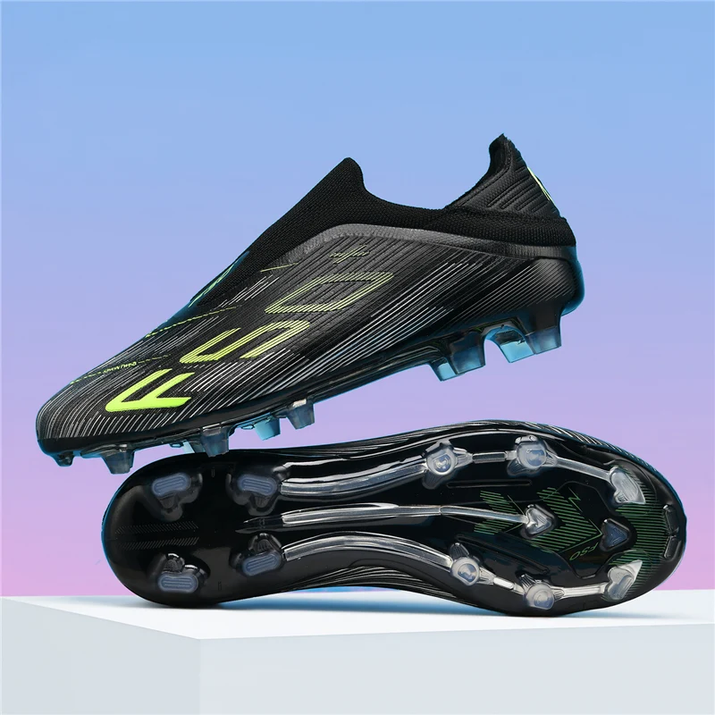 Heren voetbalschoenen voor op de grond en voor buiten, geschikt voor het gazon.