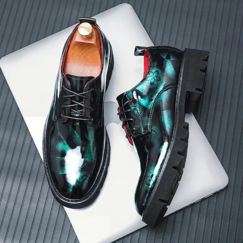 Herenschoenen met ronde neus voor feestjes, bruiloften, zakelijke gelegenheden en casual gebruik.