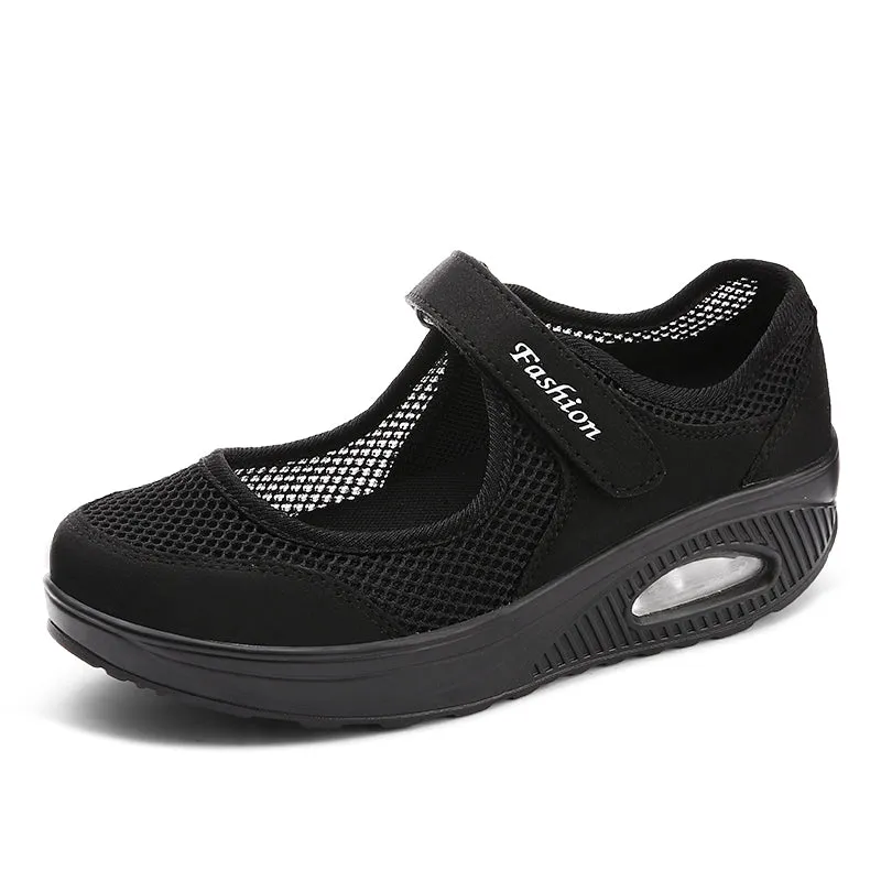 Casual damesloafers van ademend mesh.