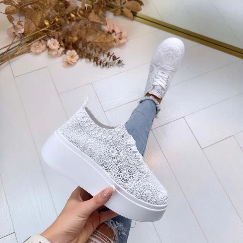 *SALE* PLATEAU LACE SNEAKER PC308 - WHITE