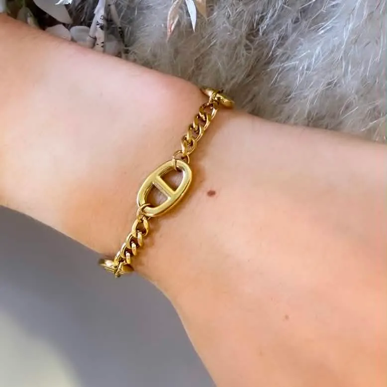 DANA BRACELET SS-0135 - GOLD