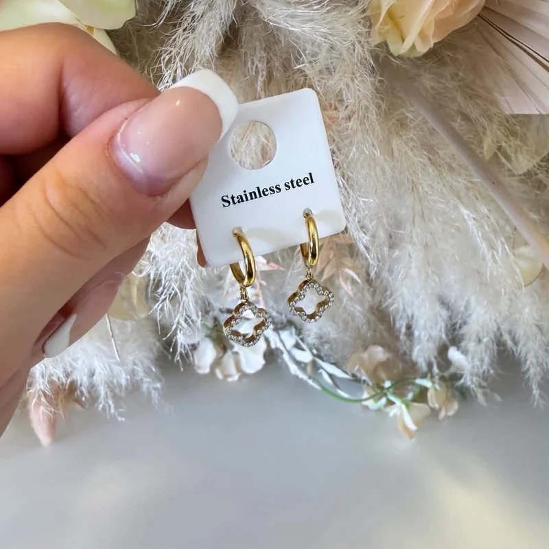 SPARKLING KLAVER EARRING EH396 - GOLD