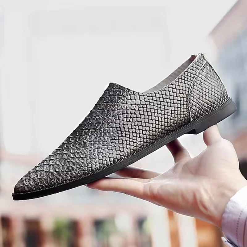 Italiaanse stijl schoenen echte leren heren loafers