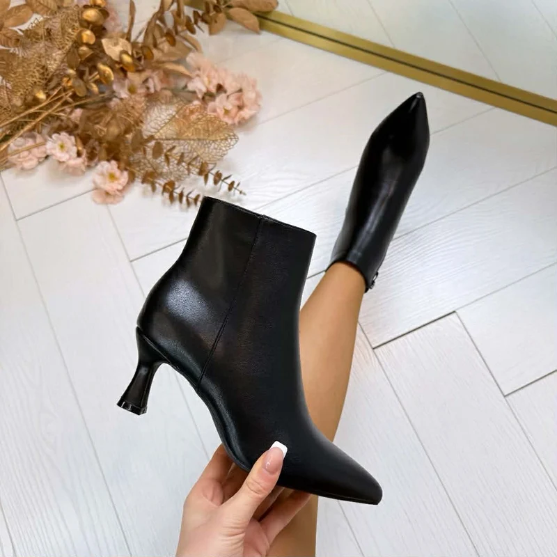 OLIVIA HAKLAARSJE DES658 - BLACK/PU