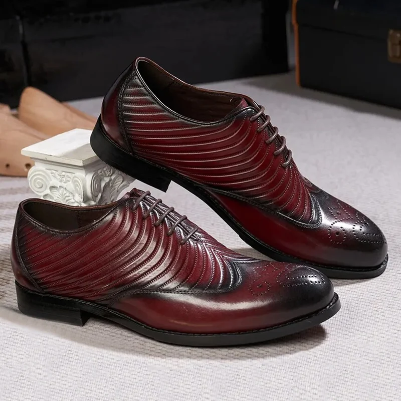 Koe lederen zakelijke gestreepte brogue herenschoenen