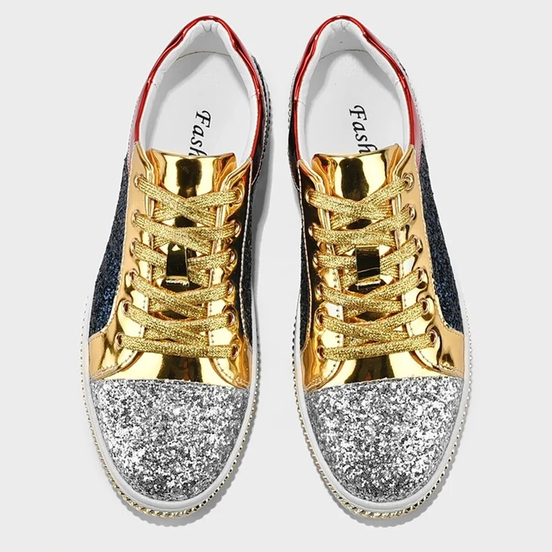 Stijlvolle en elegante gouden sportschoenen voor heren