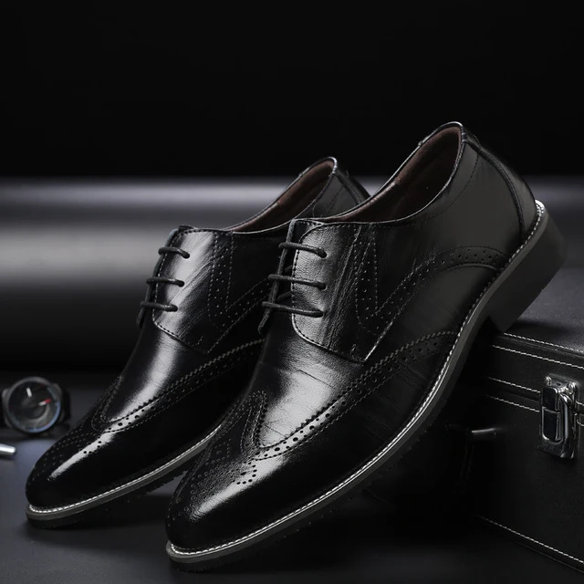 Zwarte leren herenschoenen