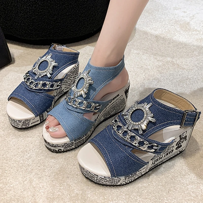 Sandalen Dames Krantenwiggen Slippers met hak