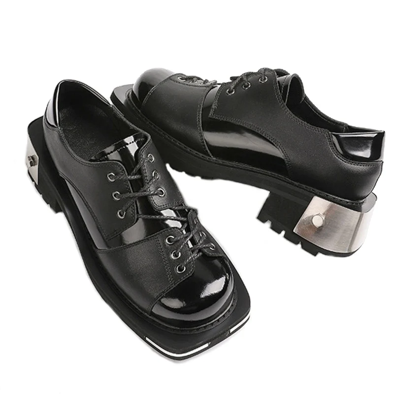 Mode Dames Flats met ronde neus en metalen kettinggesp