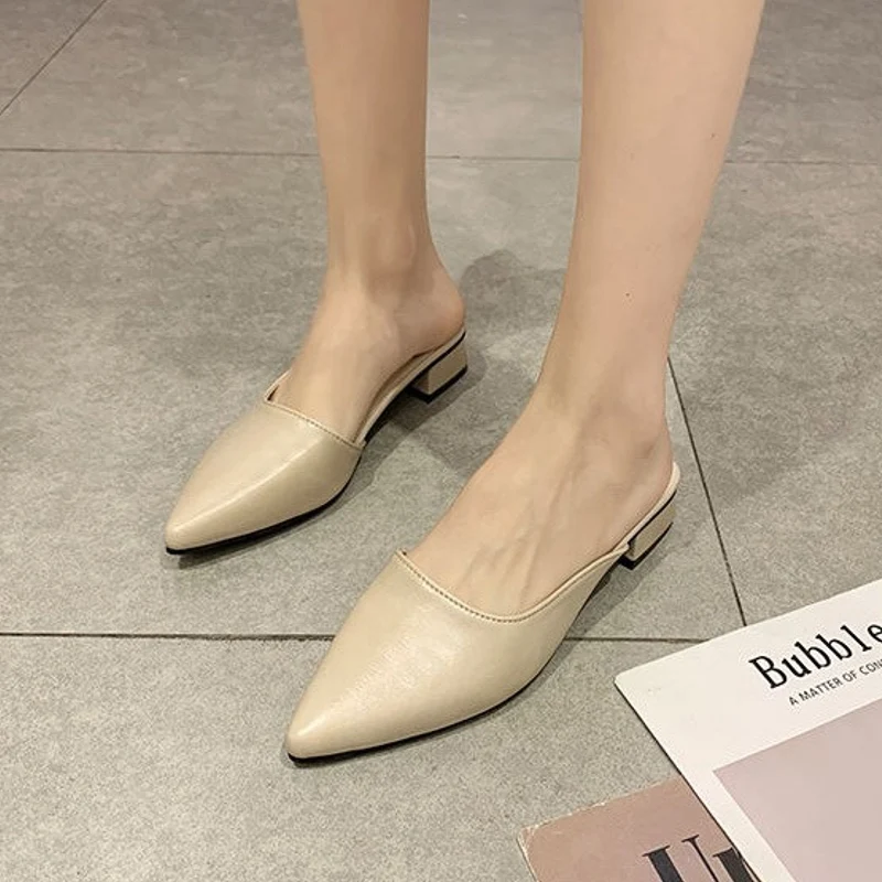 Kleine vierkante G-hak 327 Muller halve pantoffels