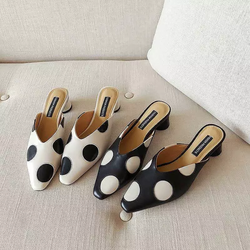 Lage hak polkadot sandalen kantoorschoenen