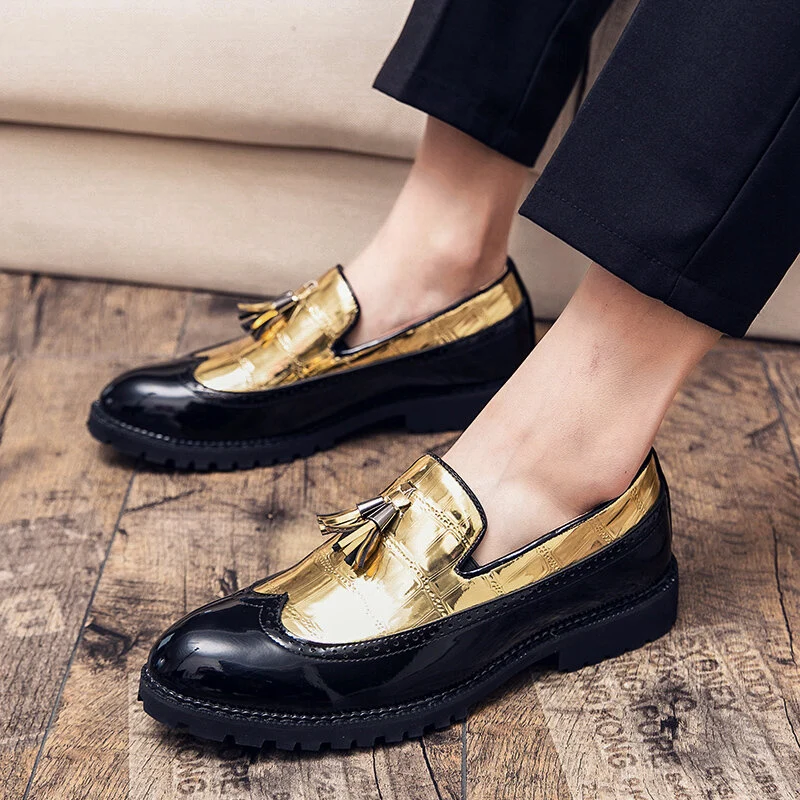 Lederen zachte onderkant kwast puntige teen casual zakelijke heren kleding schoenen