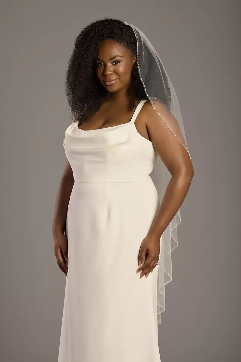 Mid Length Beaded Edge Veil