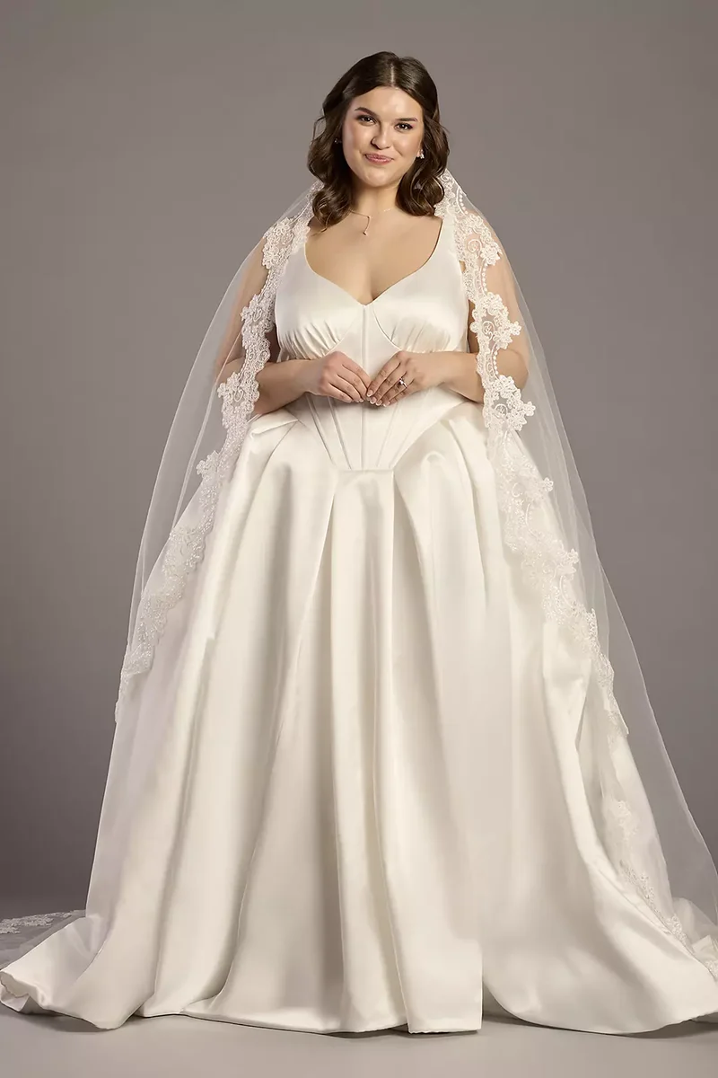 Lace Edge Cathedral Mantilla Veil