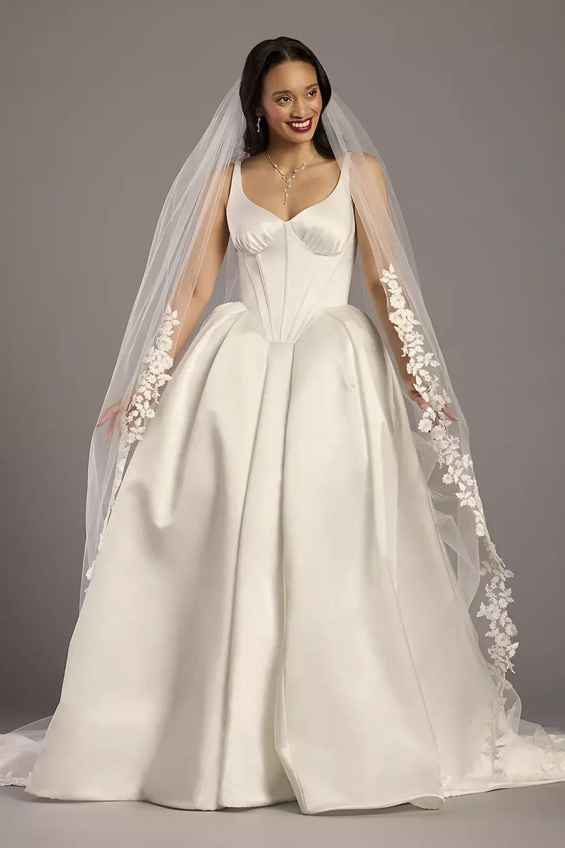 Embroidered Floral Trim Cathedral Veil