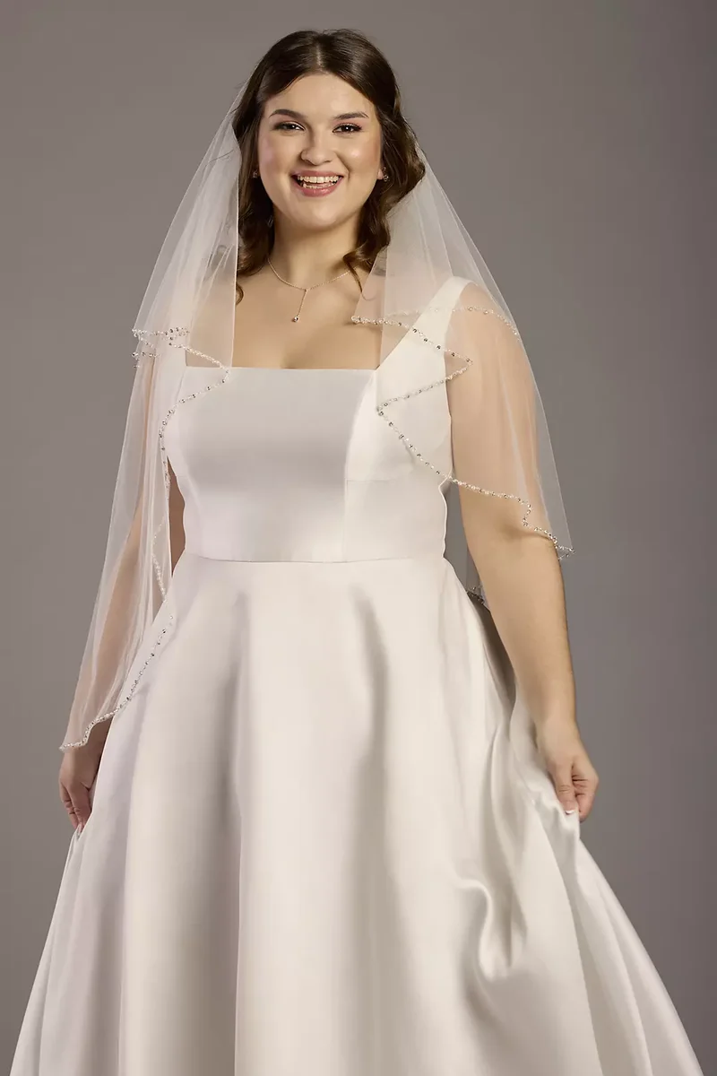 Two Tier Beaded Edge Fingertip Veil